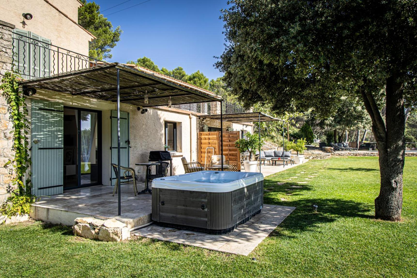 Mas Lou Felibrige Bed and Breakfast Venelles Buitenkant foto