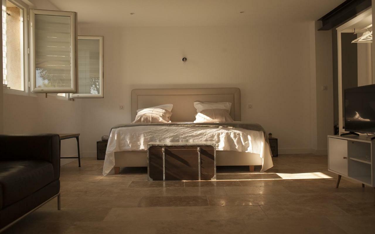 Mas Lou Felibrige Bed and Breakfast Venelles Buitenkant foto
